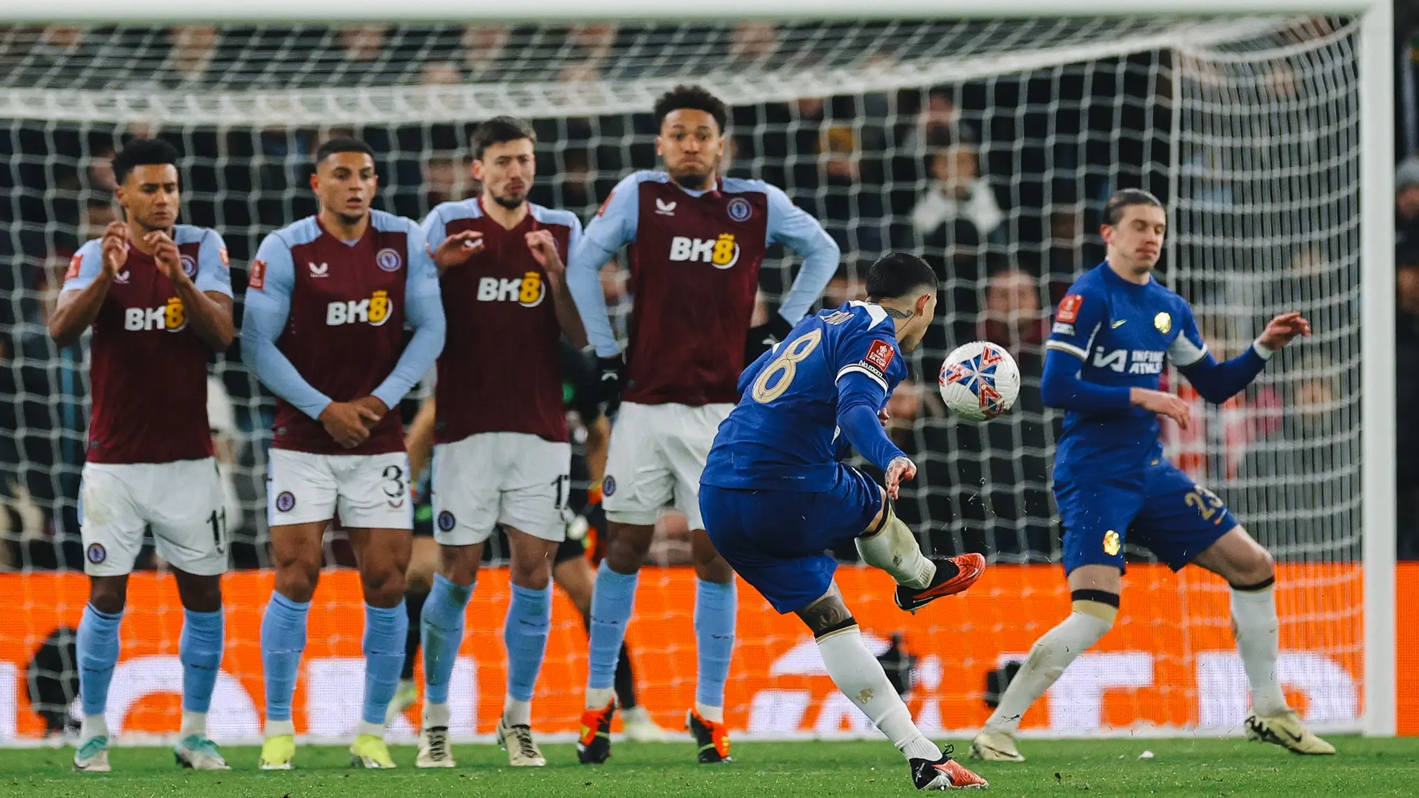 GOAL: Aston Villa 0-3 Chelsea, Enzo Fernandez scores a SENSATIONAL free-kick goal